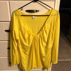 Frederick’s of Hollywood 3/4” Sleeve fits like 1x